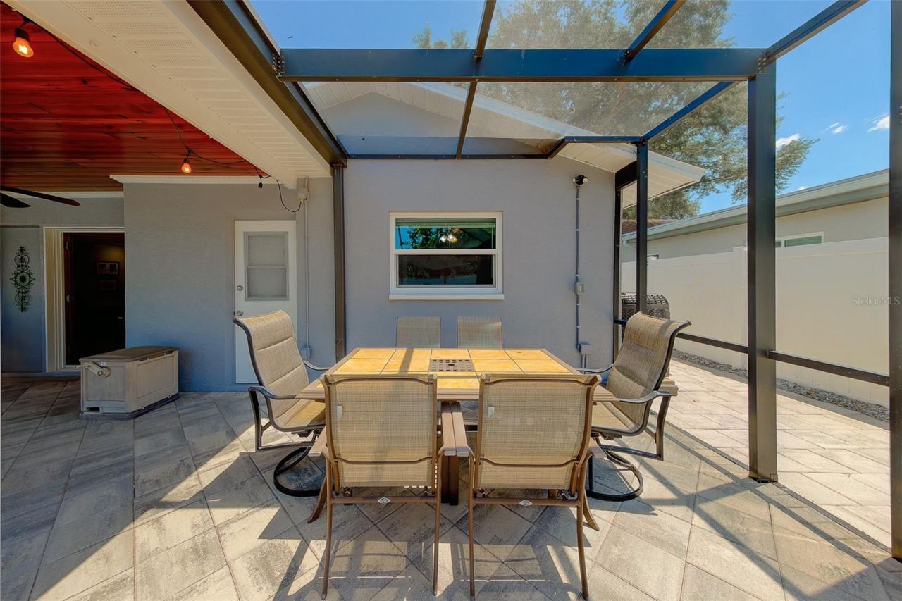 9628 122nd Way, Seminole, FL 33772 Photo