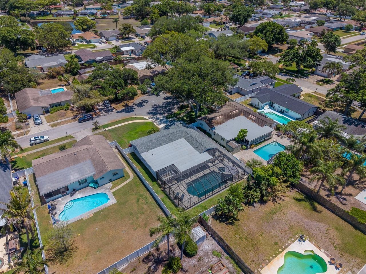 9628 122nd Way, Seminole, FL 33772 Photo