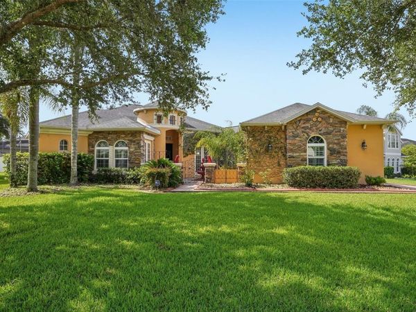 910 PARASOL PLACE, OVIEDO, FL 32766