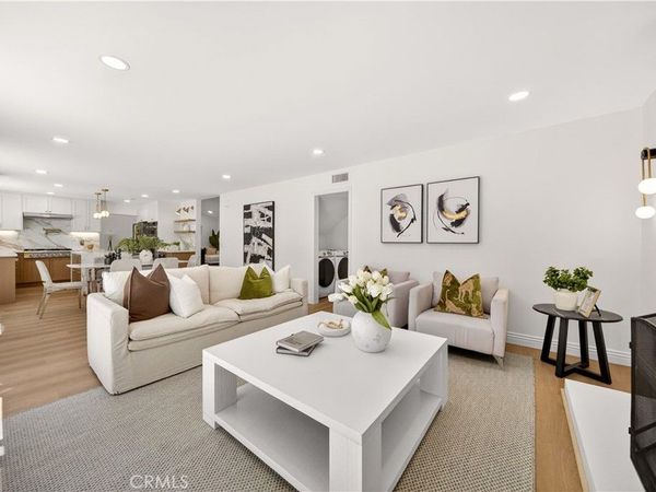 6764 E Swarthmore, Anaheim, CA 92807