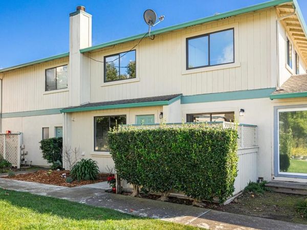 253 Green Meadow Drive, Unit C, Watsonville, CA 95076
