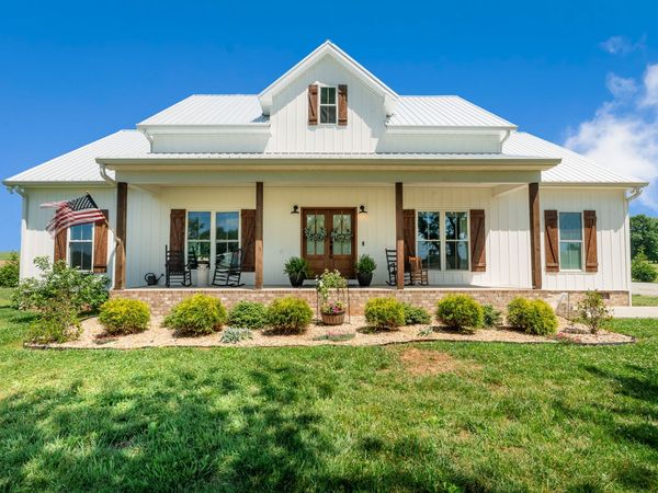 3760 Penile Hill Rd, Decherd, TN 37324