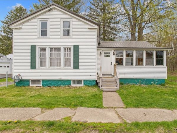 66 Volney Street , Phoenix, NY 13135