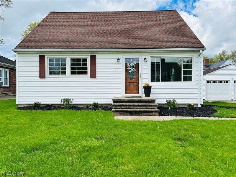 25 Hayes Avenue, Cuyahoga Falls, OH 44221 Photo 1