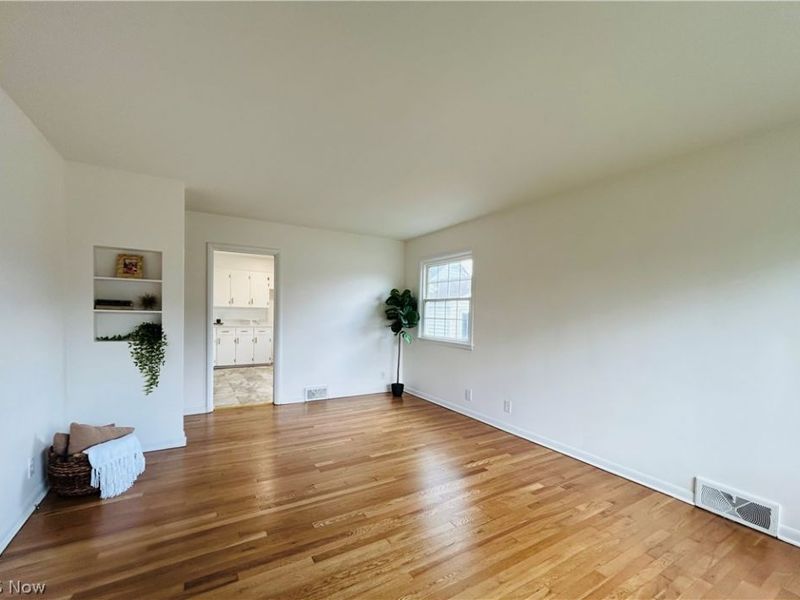 25 Hayes Avenue, Cuyahoga Falls, OH 44221 Photo 7