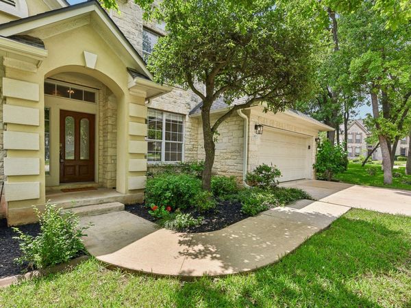 2401 Berwick CV, Round Rock, TX 78681