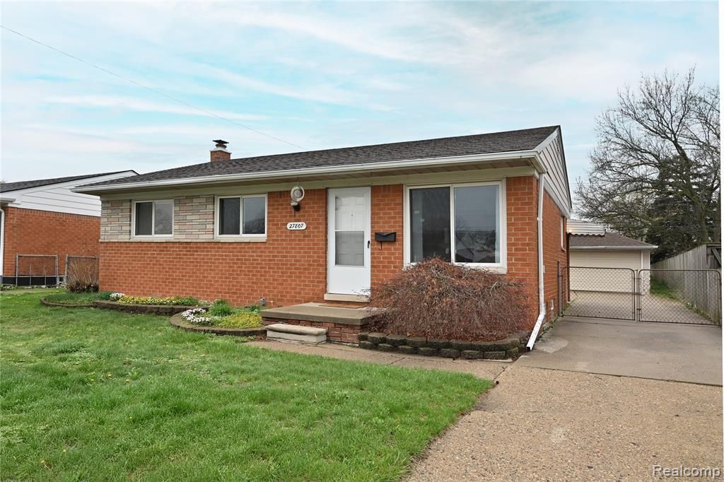 27807 Delton Street, Madison Heights, MI 48071 Main Photo
