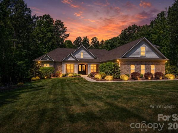 6627 Harbor Oaks Drive, Denver, NC 28037