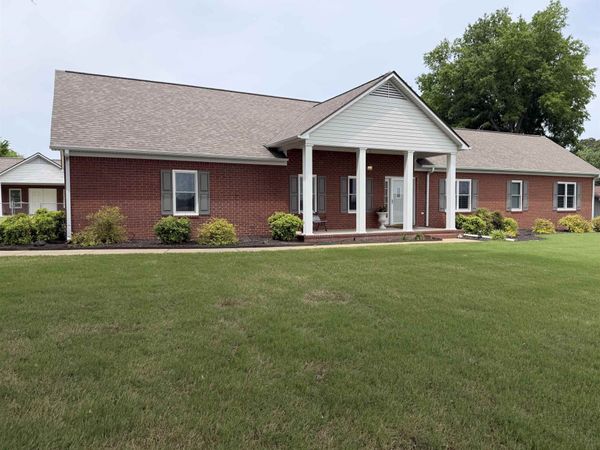 2225 CANDY LN, Burlison, TN 38015