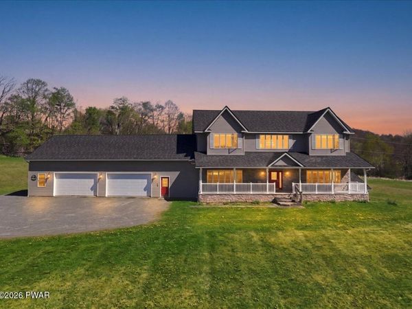 44 Slish Road , Honesdale, PA 18431