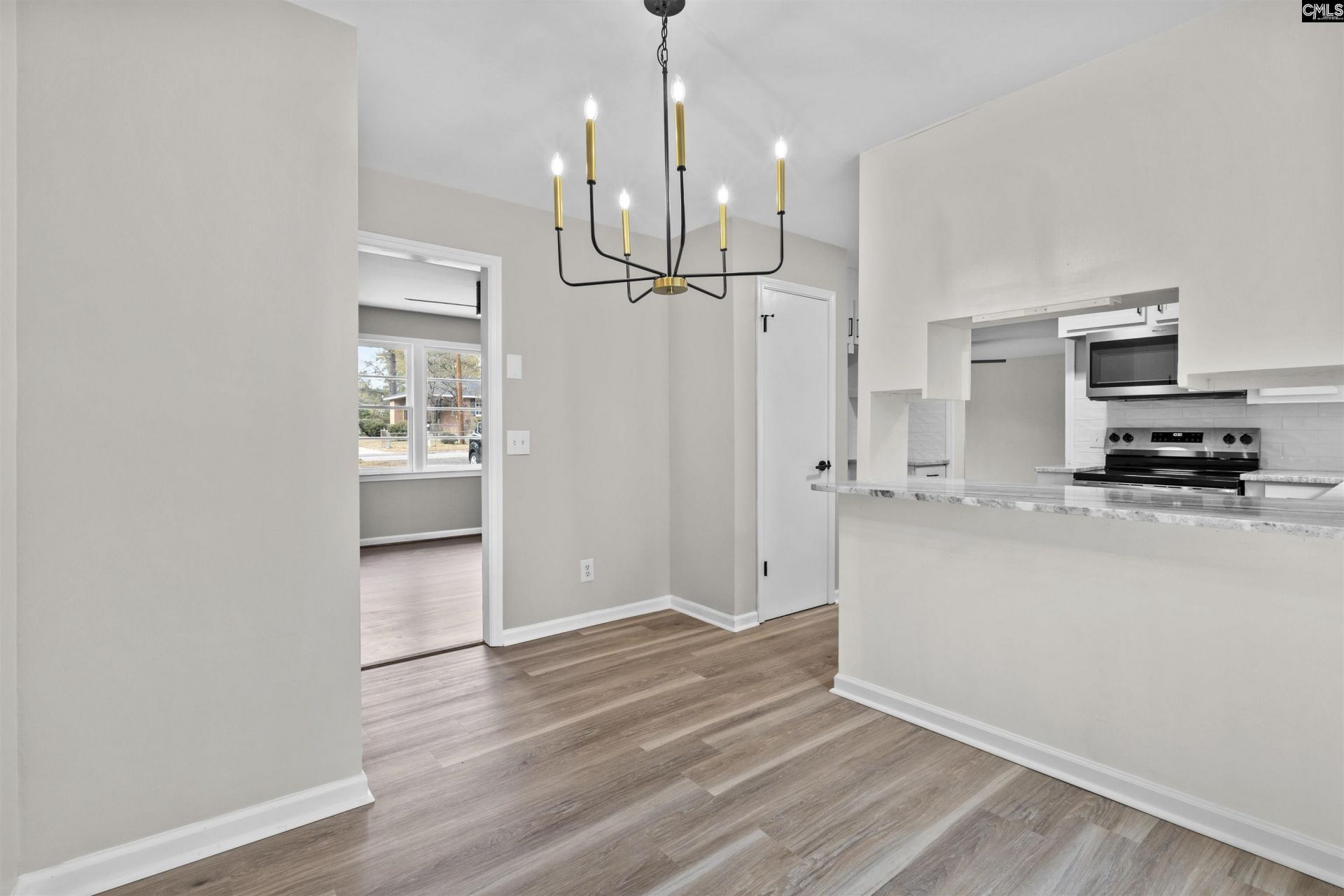 2529 Stonehenge Drive  Photo 10