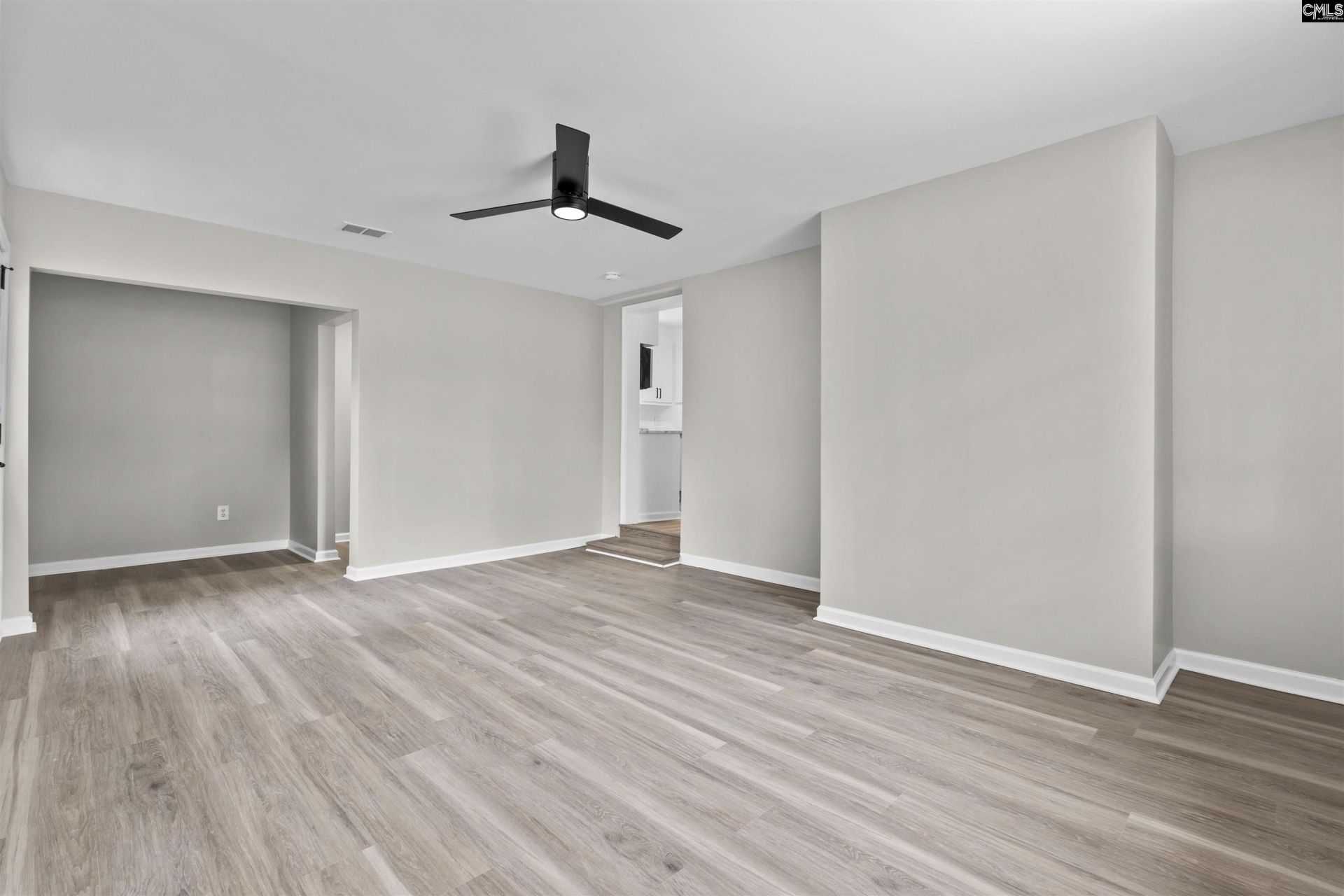 2529 Stonehenge Drive  Photo 23