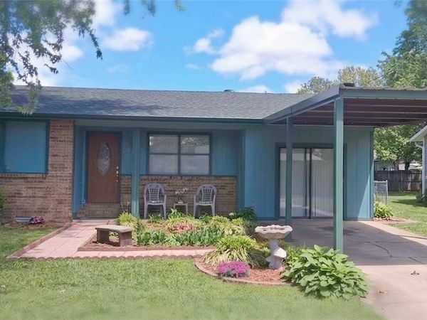 2301 Beth Lane , Bentonville, AR 72712