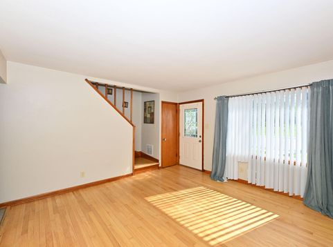 Main Photo