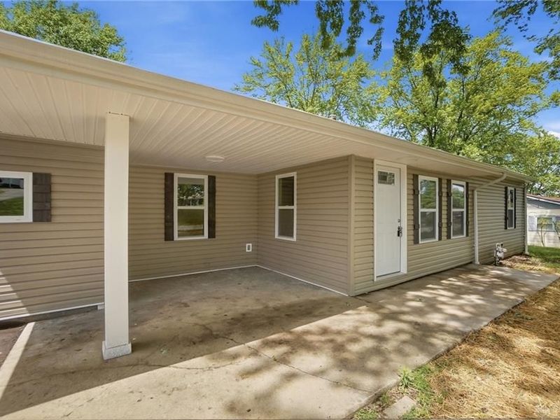 9615 Roberts Drive, Franklin Township, OH 45005 Photo 5