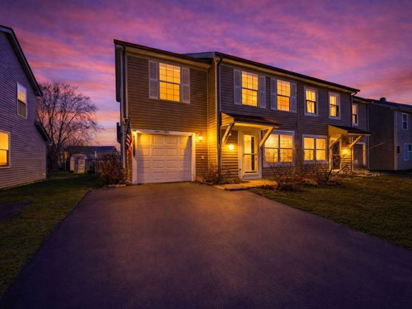 1784 Mccormick Lane , Hanover Park, IL 60133