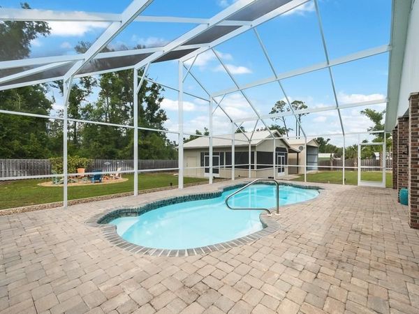 1415 NE 1st Ave, Steinhatchee, FL 32539