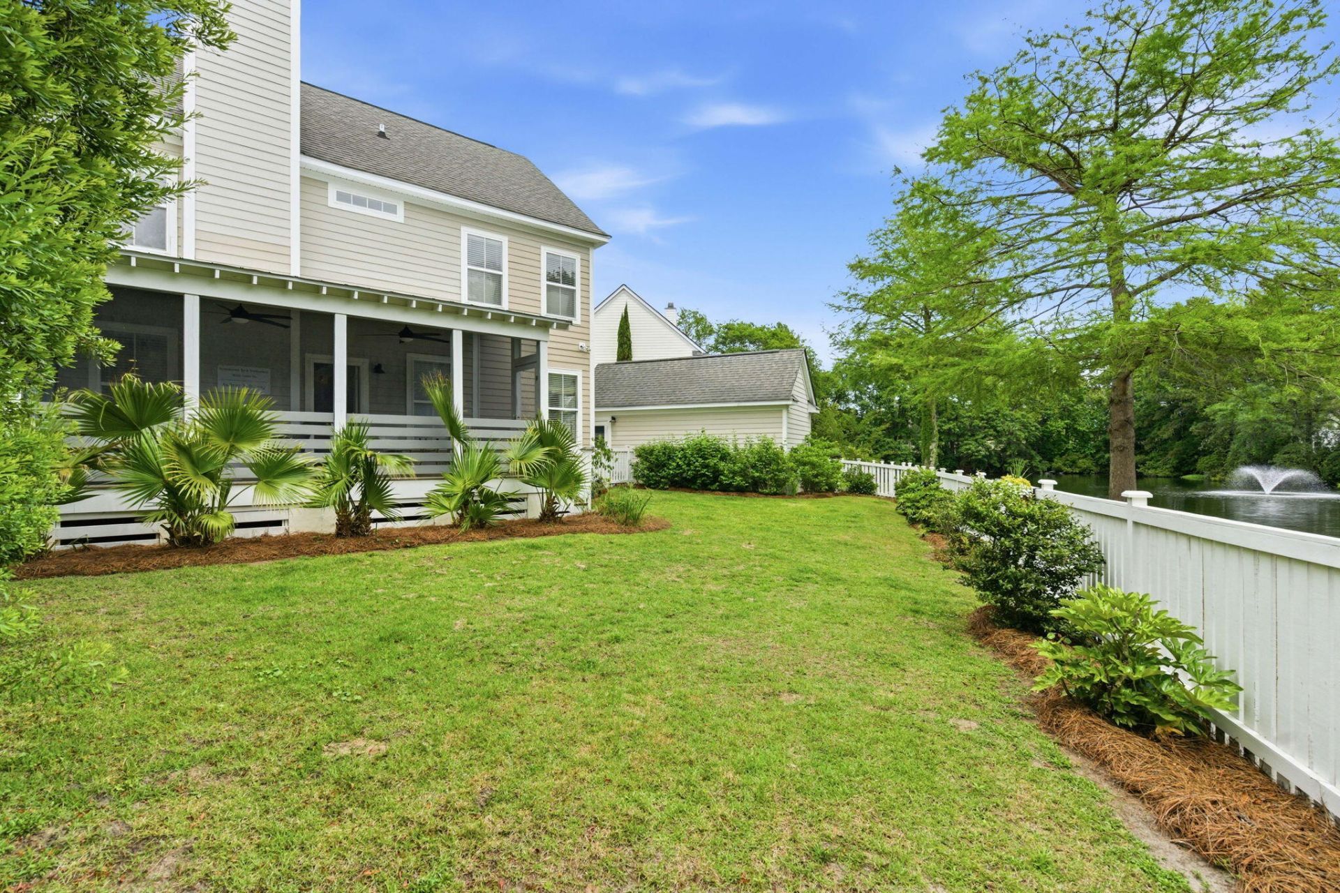 1125 Dawn View Terrace Photo 2