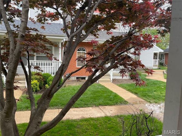 3125 Park Hampton Court, St Louis, MO 63139