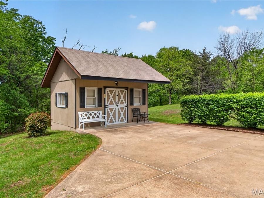 Property Image 33