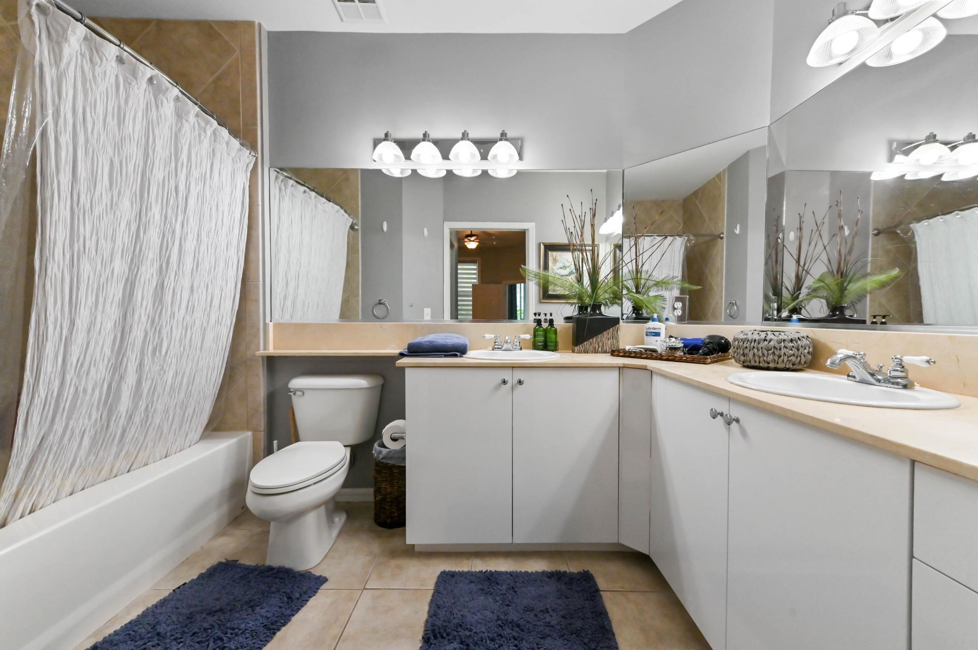 804 E Windward Way, Unit 120, Lantana, FL 33462 Photo