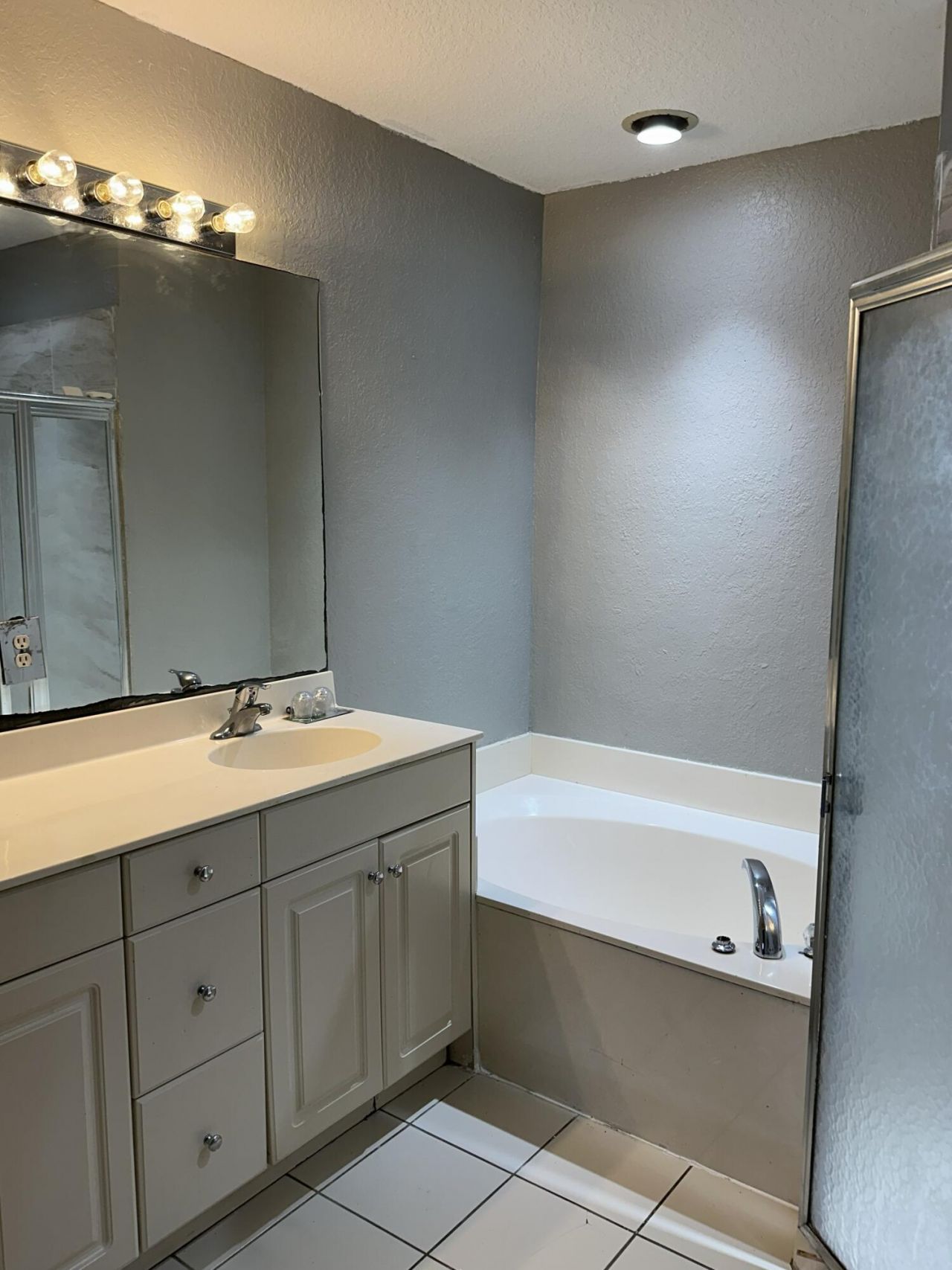 4111 Napoli Lake Drive, West Palm Beach, FL 33410 Photo