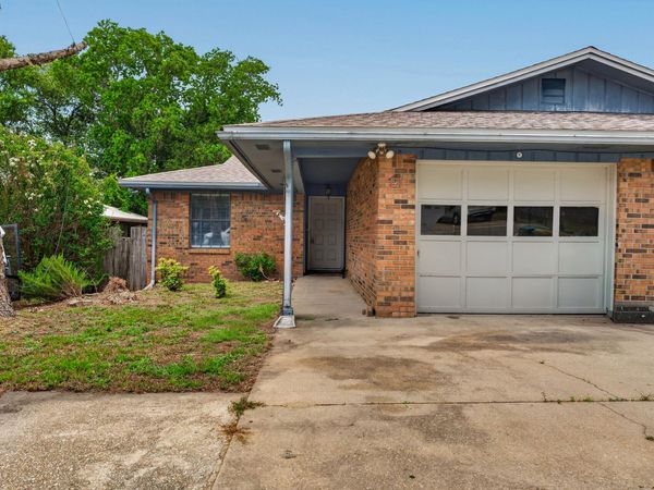 91 Catamaran Lane, Shalimar, FL 32579