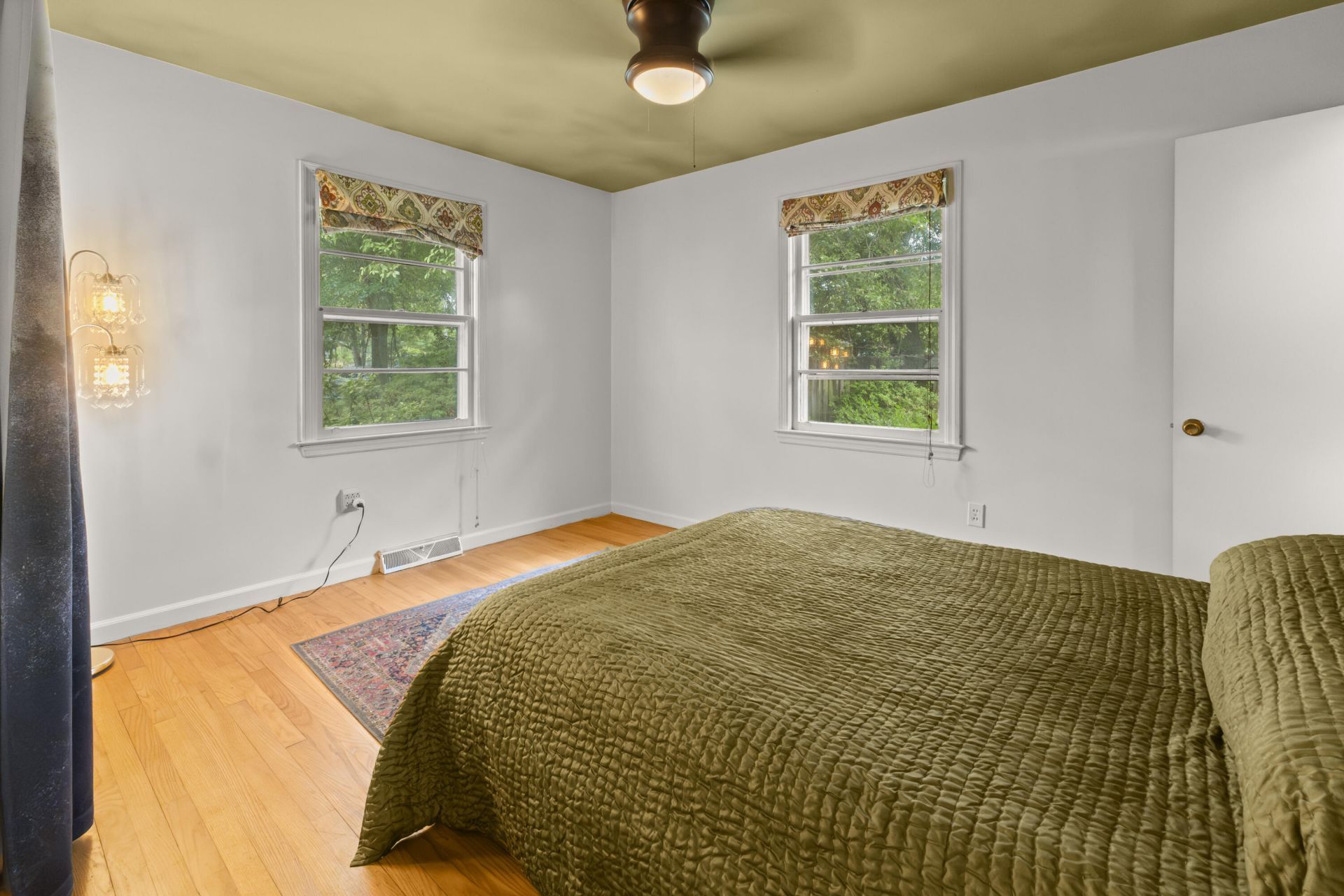 1409 Kentwood Circle Photo 18