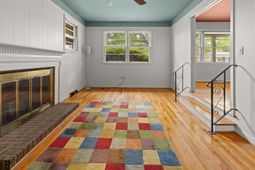 1409 Kentwood Circle photo 4