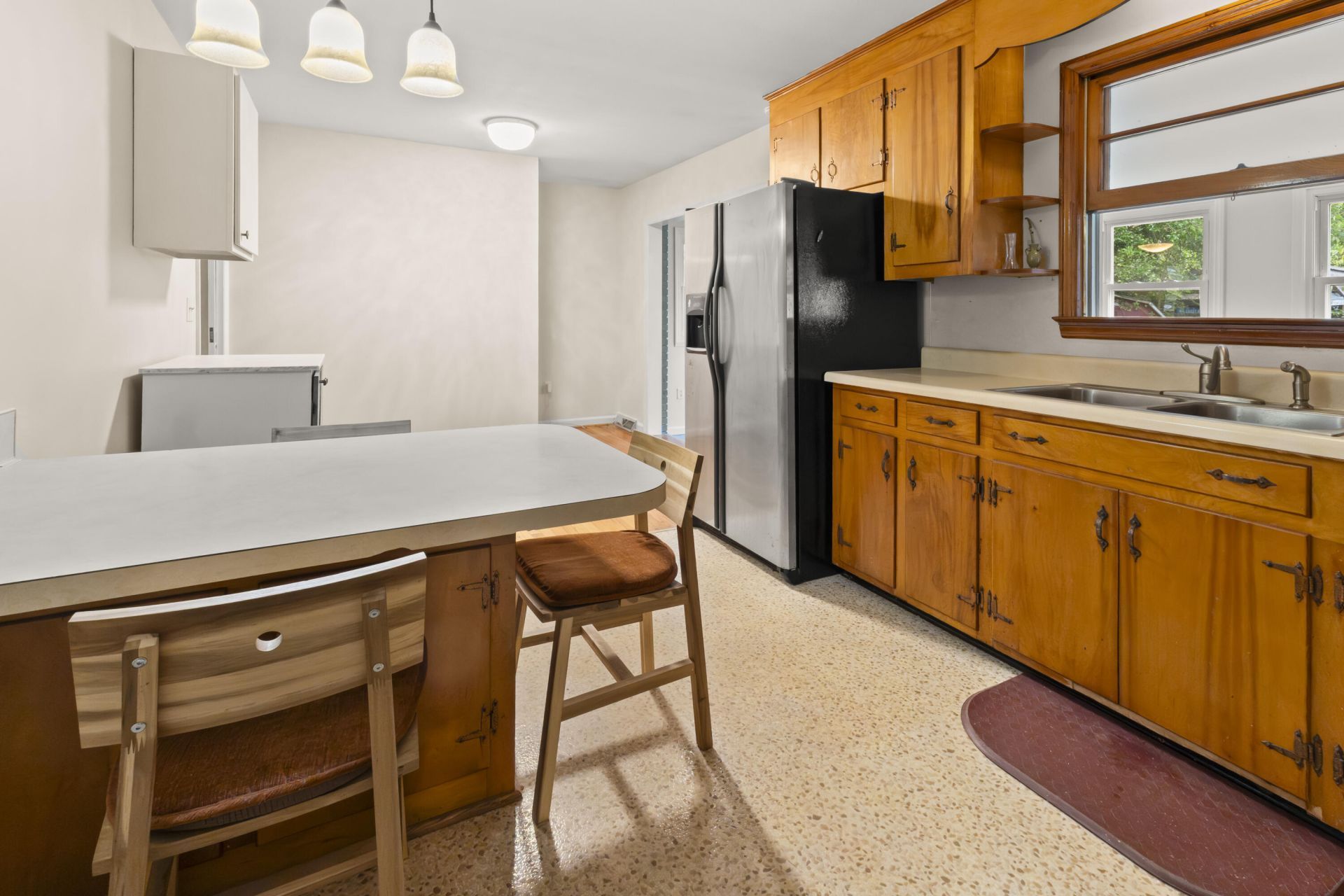 1409 Kentwood Circle Photo 6