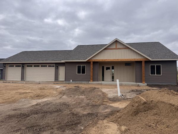 1710 Summer Lane NE, Alexandria, MN 56308