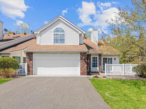 840 Old Town Drive, New Brighton, MN 55112