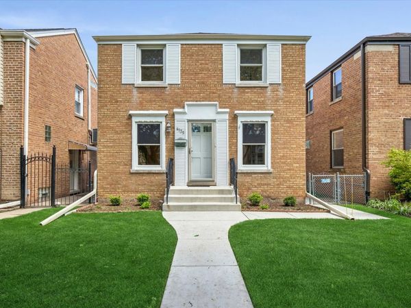4135 N Pontiac Avenue , Chicago, IL 60634