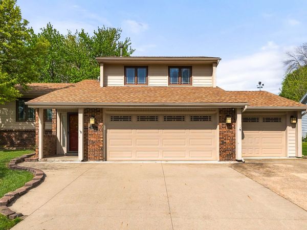 4432 98th Street, Urbandale, IA 50322