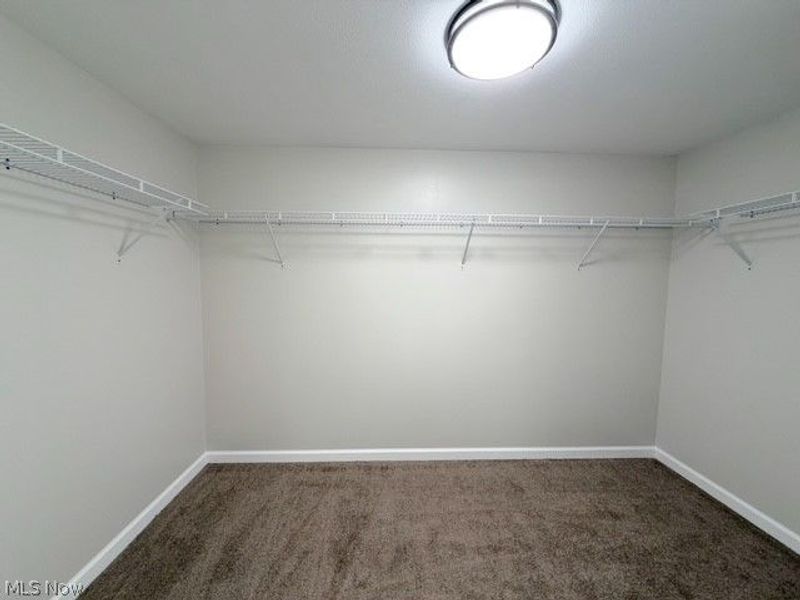 2193 E High Avenue, New Philadelphia, OH 44663 Photo 13