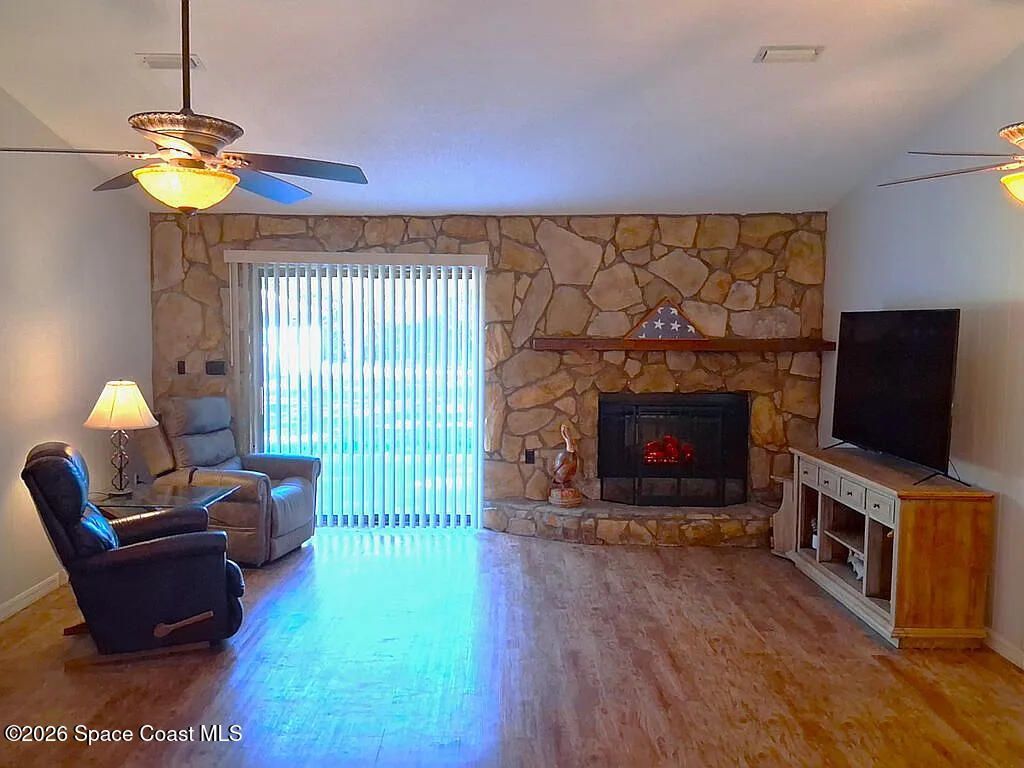 6503 Calle De Lago , Navarre, FL 32566 Photo