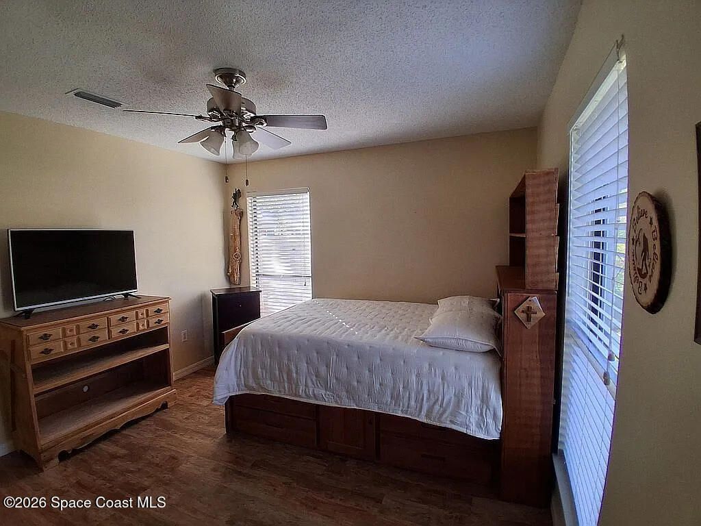 6503 Calle De Lago , Navarre, FL 32566 Photo