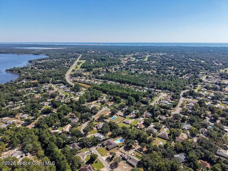 6503 Calle De Lago , Navarre, FL 32566 Photo