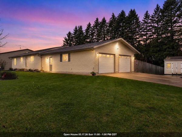 21 PRIMROSE CIRCLE, Clintonville, WI 54929