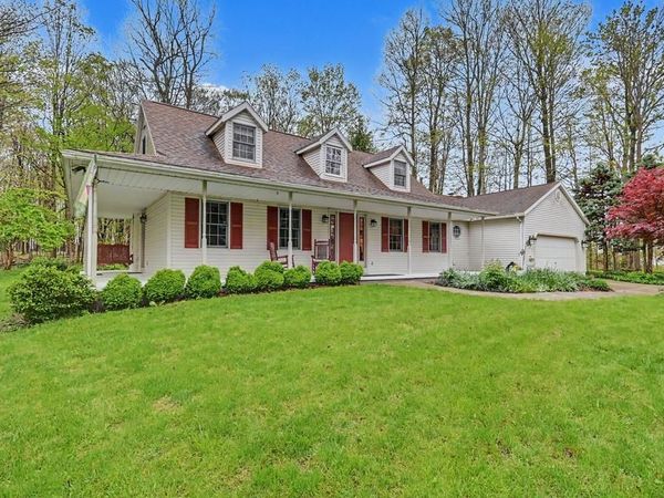 727 Hoover Road, Mansfield, OH 44905