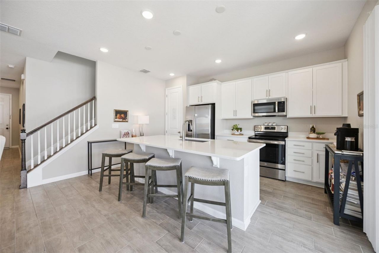 1550 Sugarbelle Circle , Mascotte, FL 34753 Photo