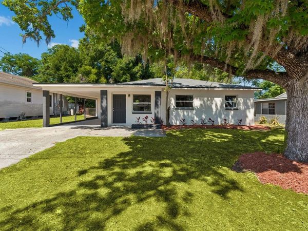 11206 N ARDEN AVENUE , TAMPA, FL 33612