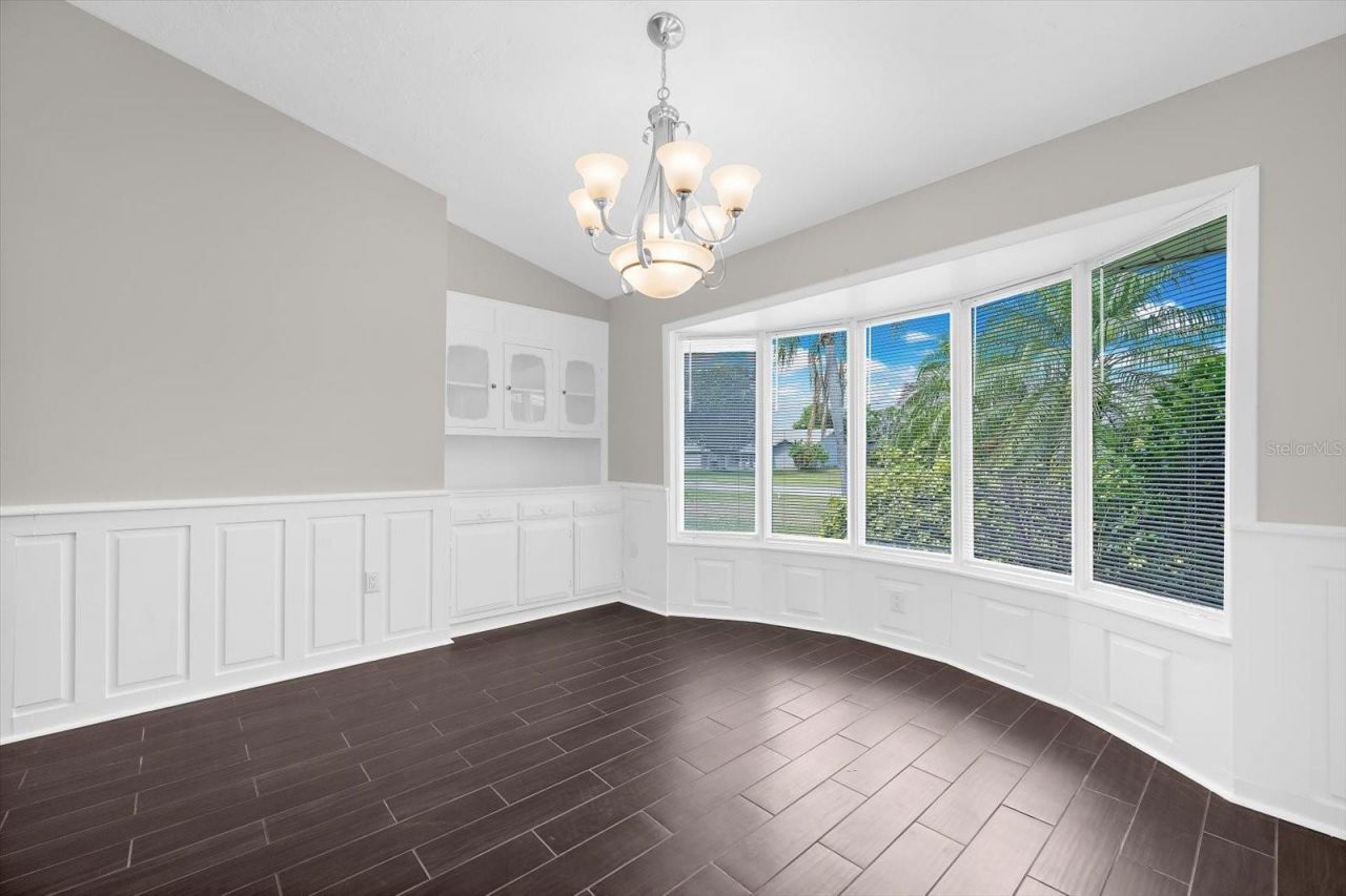 1821 Racimo Drive, Sarasota, FL 34240 Photo