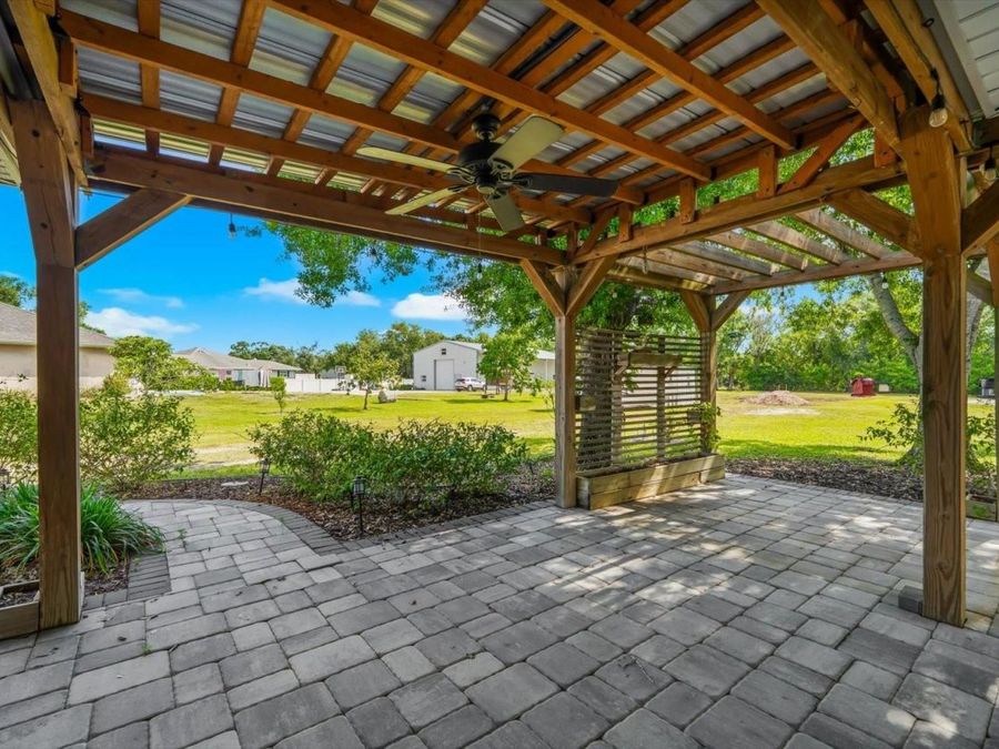 Property Image 43
