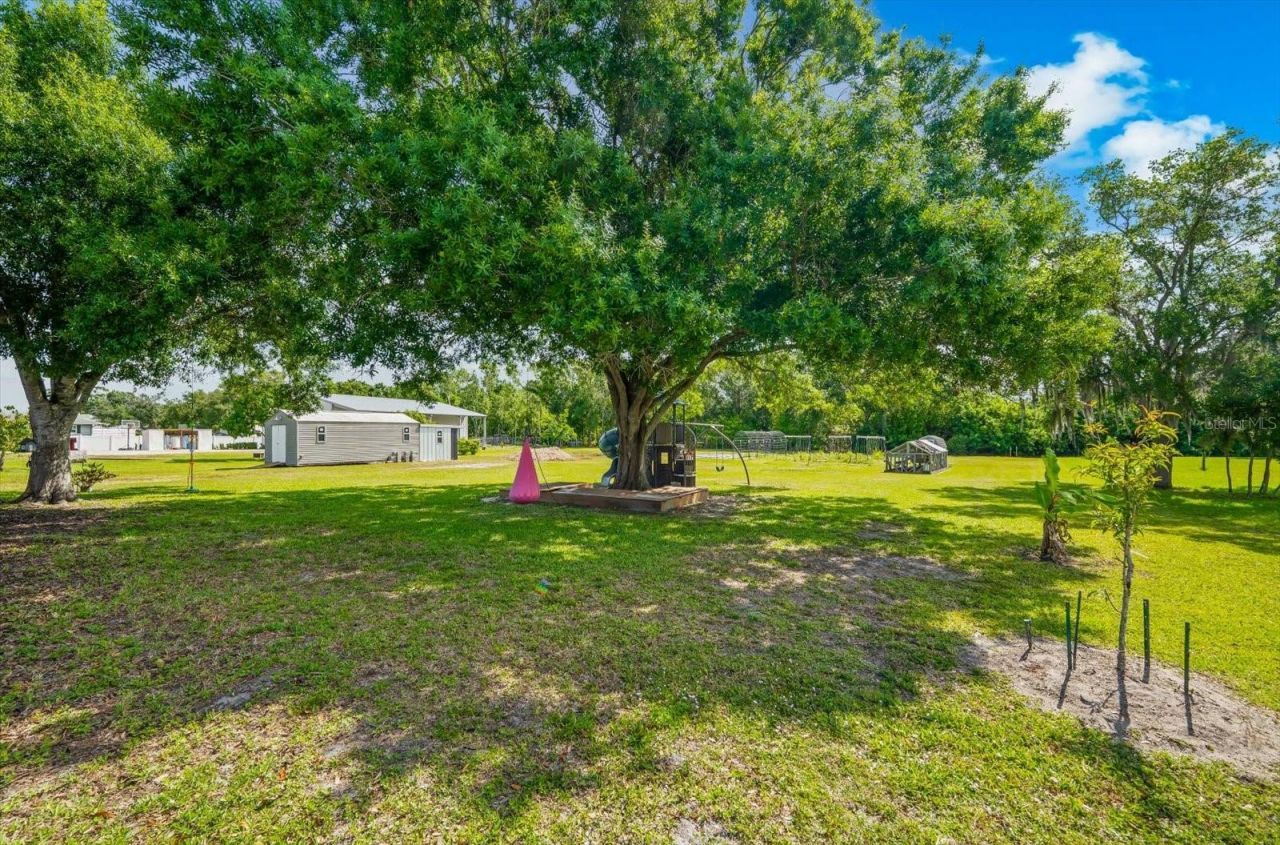 1821 Racimo Drive, Sarasota, FL 34240 Photo