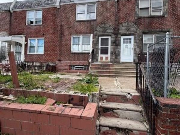 652 E ANNSBURY STREET , PHILADELPHIA, PA 19120