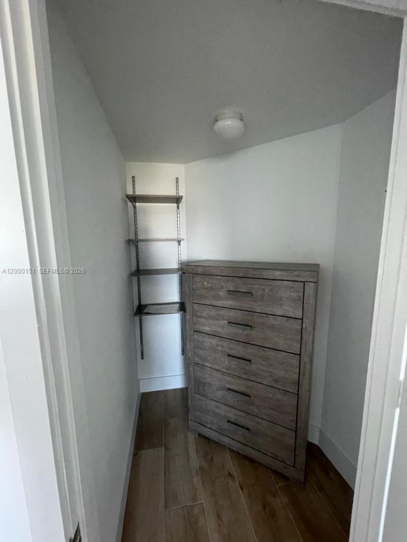 650 NE 32 Street, Unit 1805, Miami, FL 33137 Photo