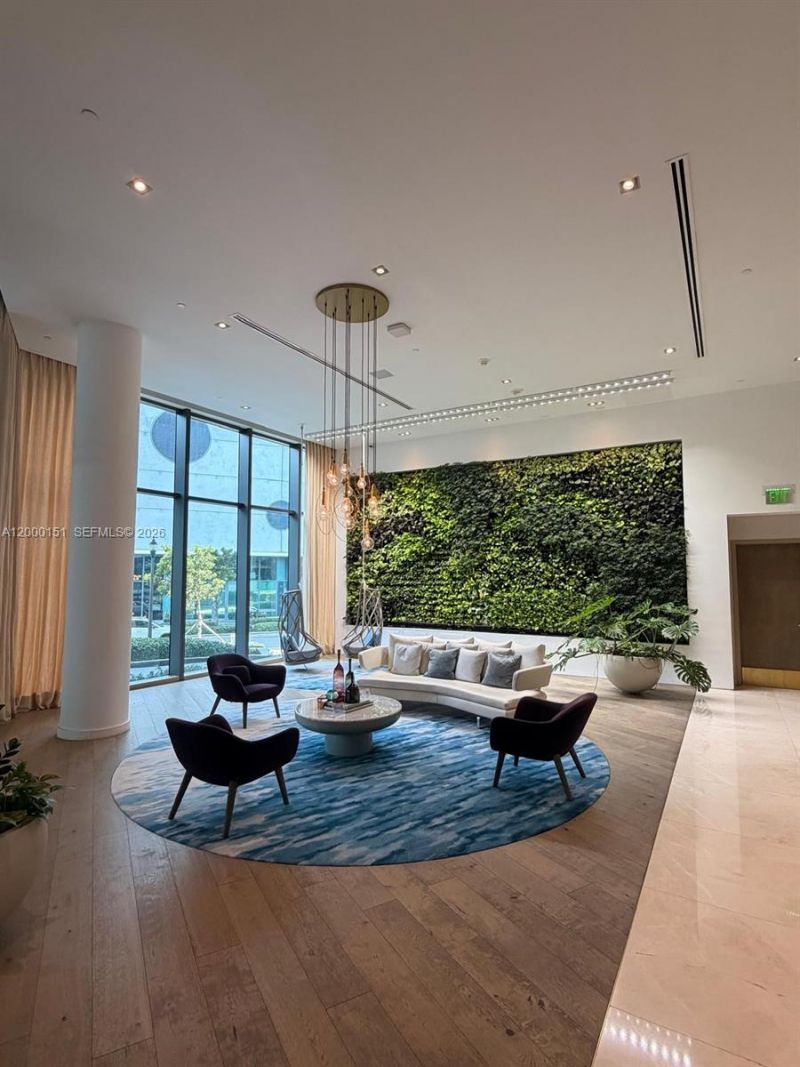 650 NE 32 Street, Unit 1805, Miami, FL 33137 Photo