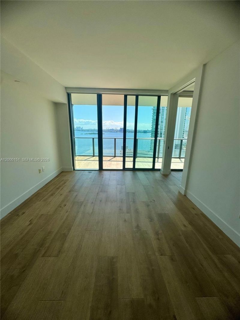 650 NE 32 Street, Unit 1805, Miami, FL 33137 Photo