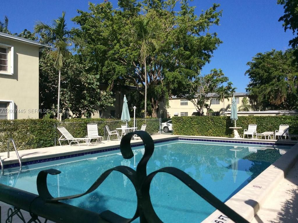 7734 SW 55th Ave, Unit B, Miami, FL 33143 Photo